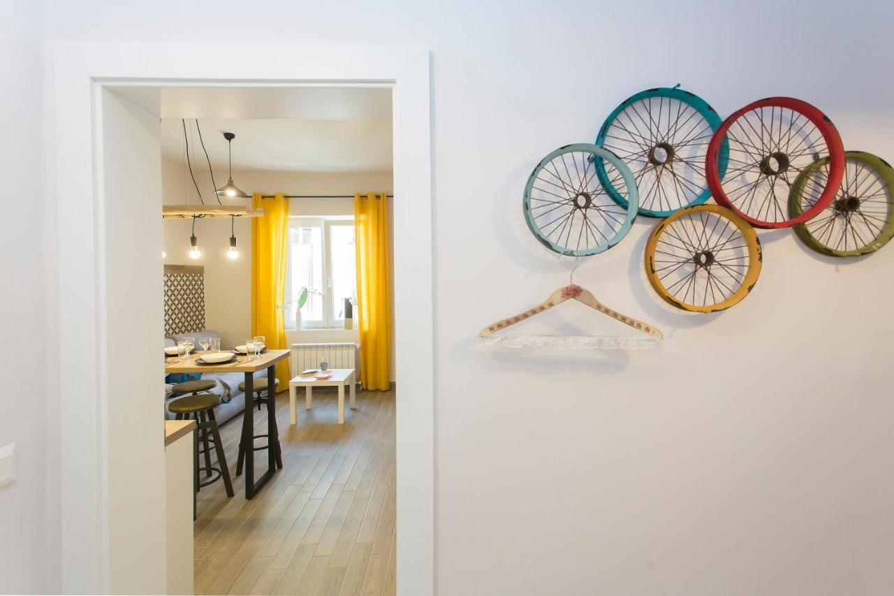 Sunny And Modern 1Bdr Apartment In The Center София Экстерьер фото